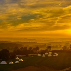 Sonnenaufgang über den Hüttener Bergen © Harald Raabe Sonnenaufgang über den Hüttener Bergen © Harald Raabe