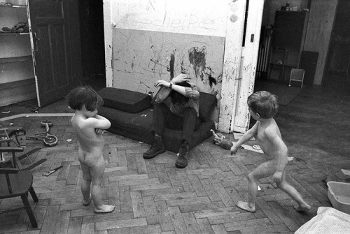 Antiautoritäre Erziehung in einem Kinderladen in Kiel 1970 © Holger Rüdel