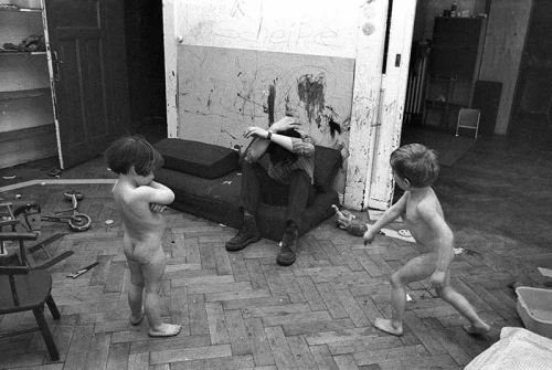 Antiautoritäre Erziehung in einem Kinderladen in Kiel 1970 © Holger Rüdel