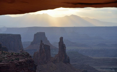 Canyonlands National Park Mesa Arch © Holger Rüdel