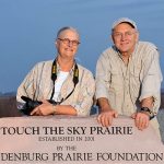 Jim und Judy Brandenburg in der Touch the Sky Prairie bei Luverne (Minnesota/USA) © Holger Rüdel