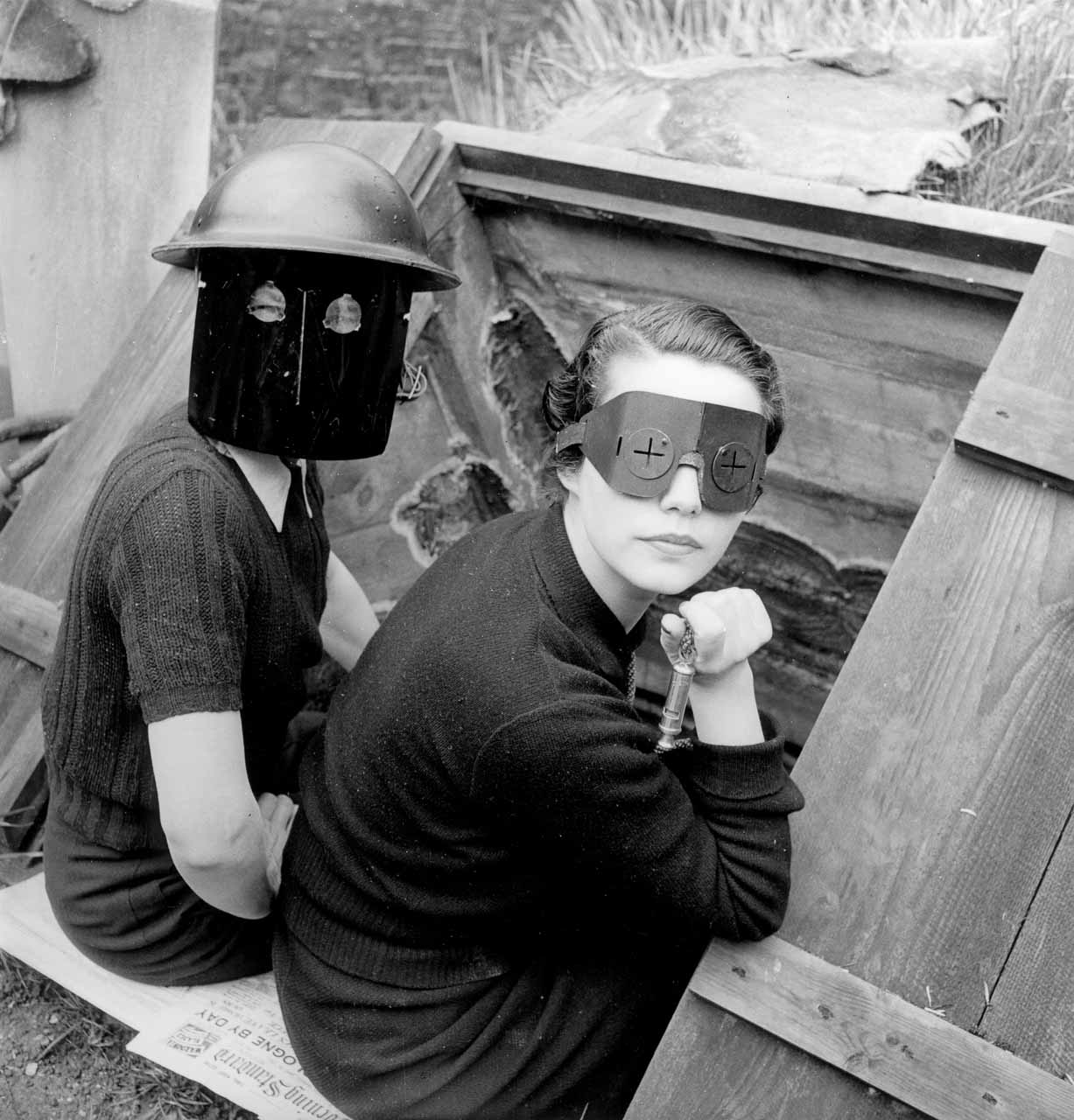 Lee Miller: Fire masks, London, 1941. © Lee Miller Archives England 2022
